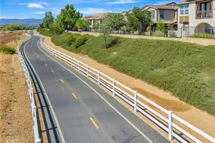 28606 Pietro, Valencia, CA 91354 - Photo 59