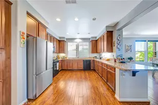 28606 Pietro, Valencia, CA 91354 - Photo 13