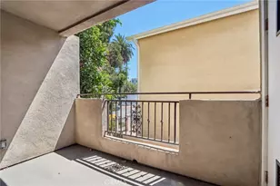 14618 Gilmore St, Van Nuys, CA 91411 - Photo 19