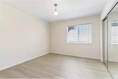 14618 Gilmore Street #16, Van Nuys, CA 91411 - Photo 9