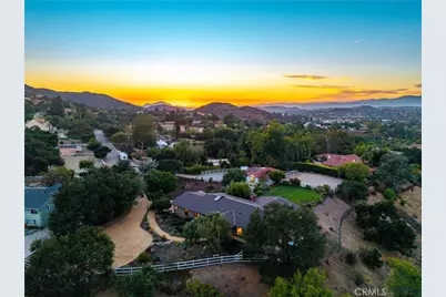 196 Colt Lane, Thousand Oaks, CA 91361 - Photo 57