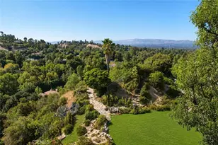 19245 Berclair, Tarzana, CA 91356 - Photo 33
