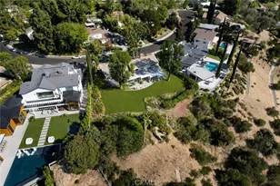 19245 Berclair, Tarzana, CA 91356 - Photo 39