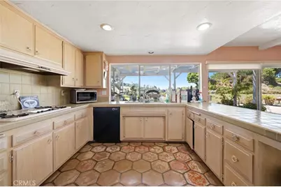 19245 Berclair, Tarzana, CA 91356 - Photo 15