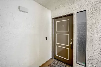 27907 Tyler #713, Canyon Country, CA 91387 - Photo 3