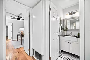 22719 Bassett St, West Hills, CA 91307 - Photo 21
