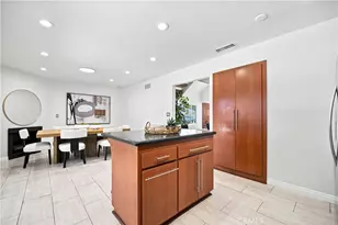 22719 Bassett St, West Hills, CA 91307 - Photo 17