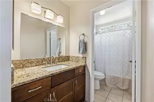 28148 Bobwhite Cir, Saugus, CA 91350 - Photo 23