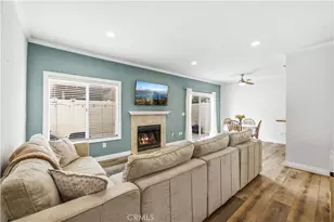 28148 Bobwhite Cir, Saugus, CA 91350 - Photo 3