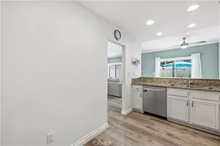 28148 Bobwhite Cir, Saugus, CA 91350 - Photo 13