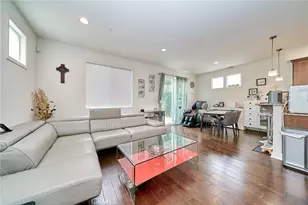 21125 Ingomar Ct, Canoga Park, CA 91304 - Photo 13