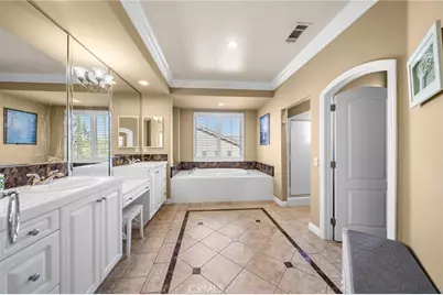 5446 Sunlight, Simi Valley, CA 93063 - Photo 33