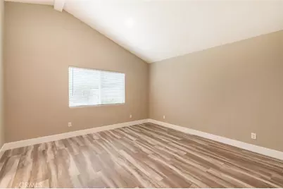 6633 Costello Avenue, Los Angeles, CA 91405 - Photo 19