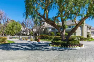 26105 McBean Pkwy, Valencia, CA 91355 - Photo 3