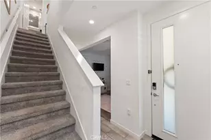 19547 Cardigan, Northridge, CA 91324 - Photo 5