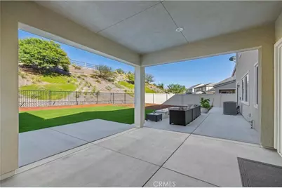 28683 Windbreak, Saugus, CA 91350 - Photo 27