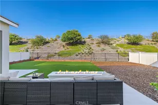 28683 Windbreak, Saugus, CA 91350 - Photo 29