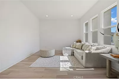 28683 Windbreak, Saugus, CA 91350 - Photo 5