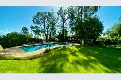 5950 Winnetka, Woodland Hills, CA 91367 - Photo 41