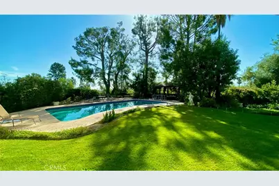 5950 Winnetka, Woodland Hills, CA 91367 - Photo 43