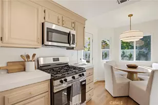 30468 Passageway Pl, Agoura Hills, CA 91301 - Photo 5