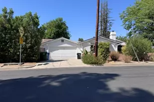 5307 Vanalden, Tarzana, CA 91356 - Photo 3