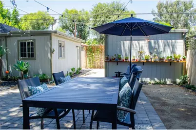 21209 Dumetz Road, Woodland Hills, CA 91364 - Photo 31