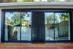 21209 Dumetz Rd, Woodland Hills, CA 91364 - Photo 39