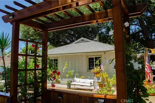 21209 Dumetz Rd, Woodland Hills, CA 91364 - Photo 7