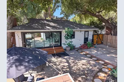 21209 Dumetz Road, Woodland Hills, CA 91364 - Photo 23