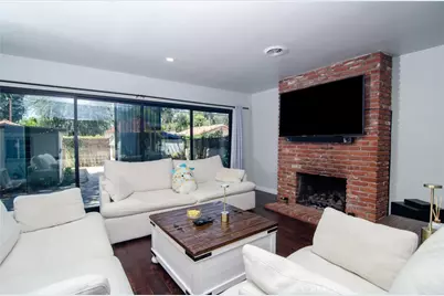 21209 Dumetz Road, Woodland Hills, CA 91364 - Photo 11