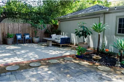 21209 Dumetz Road, Woodland Hills, CA 91364 - Photo 37