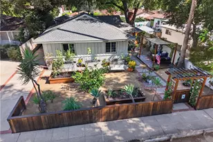21209 Dumetz Rd, Woodland Hills, CA 91364 - Photo 1