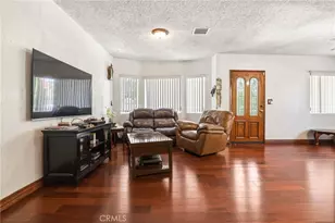 5654 Stansbury, Sherman Oaks, CA 91401 - Photo 3