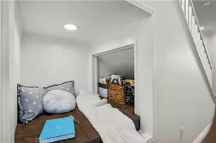 20212 Stevie Ct, Canyon Country, CA 91351 - Photo 5