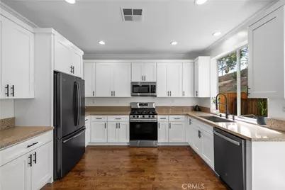 20212 Stevie Court, Canyon Country, CA 91351 - Photo 9