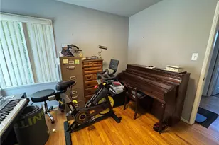 7039 Hesperia, Reseda, CA 91335 - Photo 33