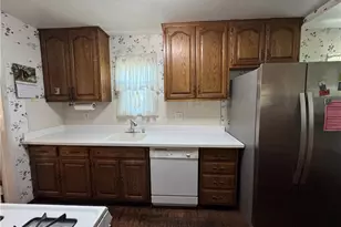 7039 Hesperia, Reseda, CA 91335 - Photo 13
