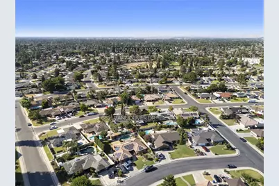 6621 Vancouver Drive, Bakersfield, CA 93309 - Photo 27