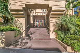 970 Palm Ave, West Hollywood, CA 90069 - Photo 1