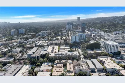 970 Palm Avenue #200, West Hollywood, CA 90069 - Photo 37