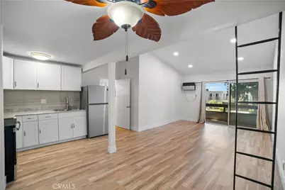21801 Roscoe Boulevard #206, Canoga Park, CA 91304 - Photo 7