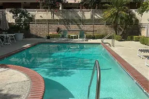 19451 Sherman Way, Reseda, CA 91335 - Photo 5