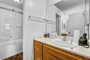 19451 Sherman Way, Reseda, CA 91335 - Photo 17