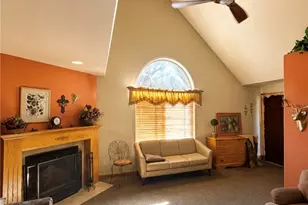 2205 Freeman Dr, Pine Mountain Club, CA 93225 - Photo 5