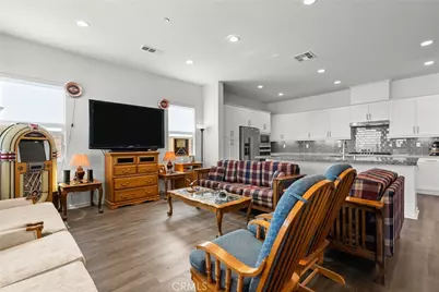18725 Big Cedar Drive, Canyon Country, CA 91387 - Photo 9
