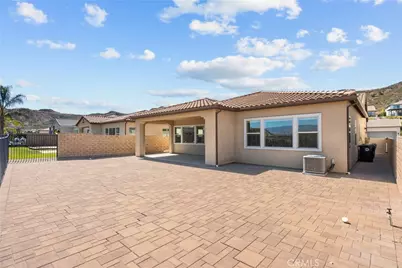 18725 Big Cedar Drive, Canyon Country, CA 91387 - Photo 27
