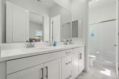 18725 Big Cedar Drive, Canyon Country, CA 91387 - Photo 19