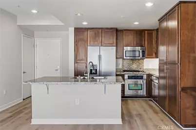 21301 Erwin Street #511, Woodland Hills, CA 91367 - Photo 15