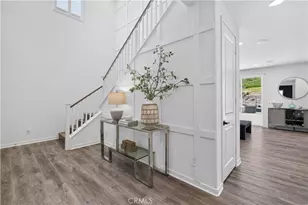 28588 Foothill, Saugus, CA 91350 - Photo 5